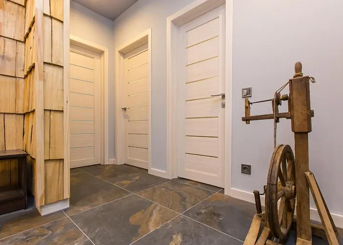 в центрі в новобудові вулиця шевченка 19 навпроти сільпо