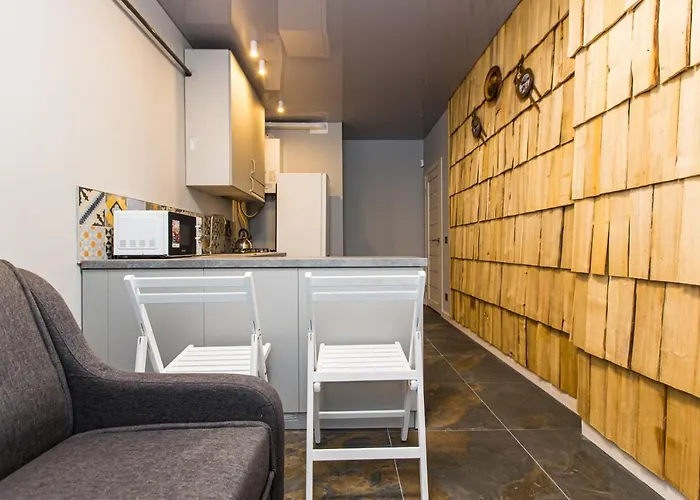 в центрі в новобудові вулиця шевченка 19 навпроти сільпо